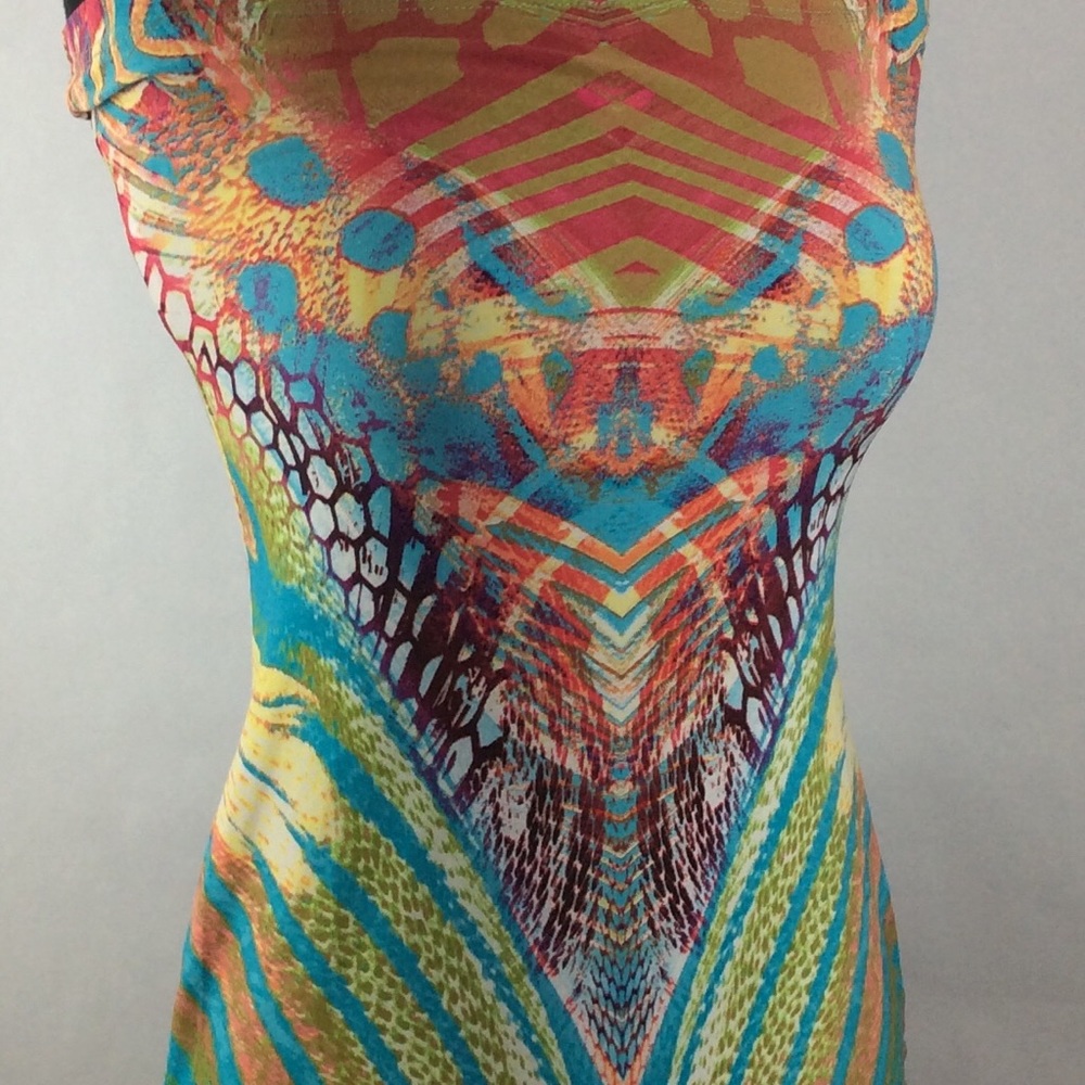 Venus Womens Med Backless Sleeveless Blouse NWT